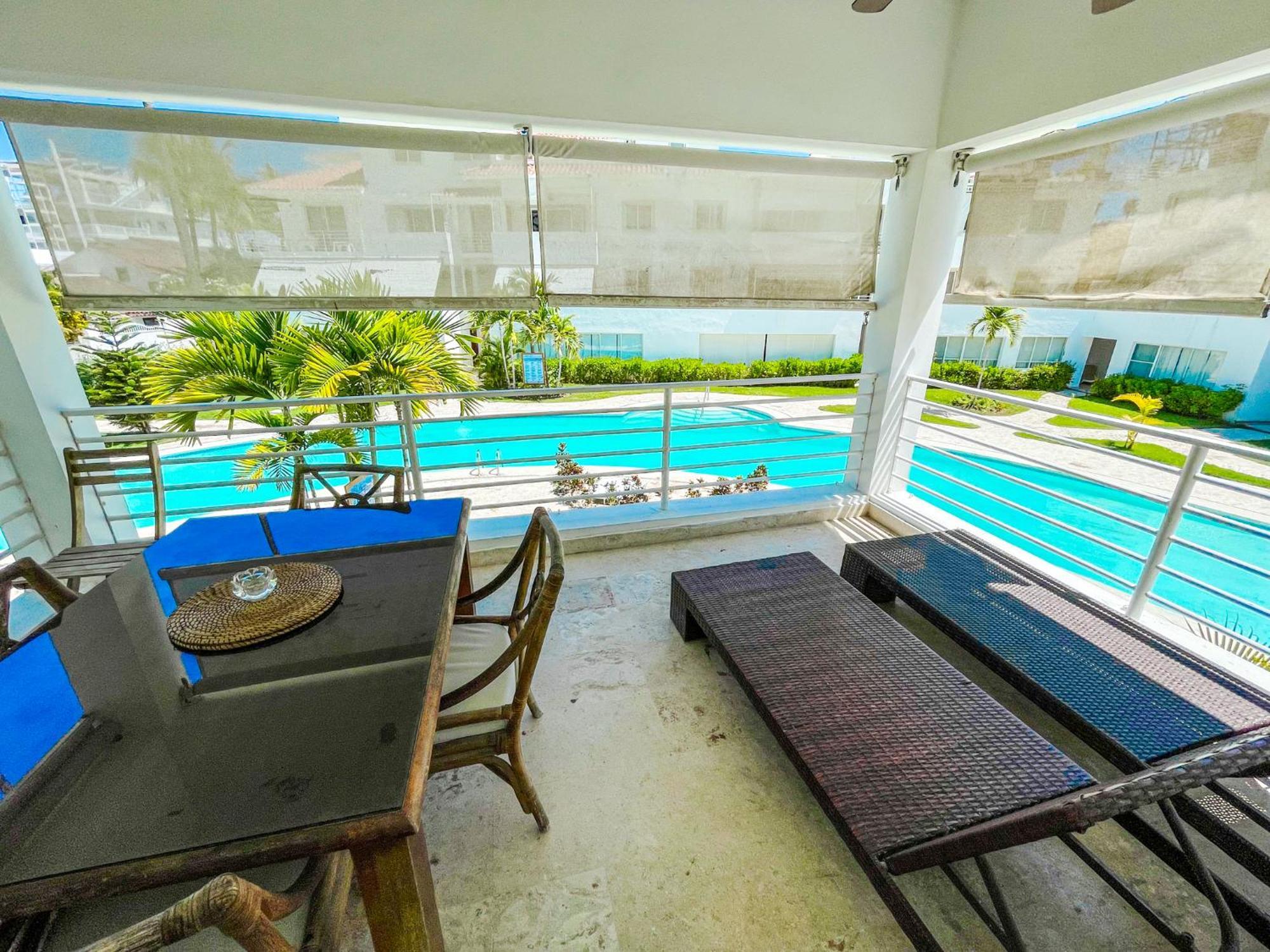Caribbean Paradise Ocean Breeze Hotel With View Los Corales Bbq Wifi Beach Club & Spa Punta Cana Exterior foto
