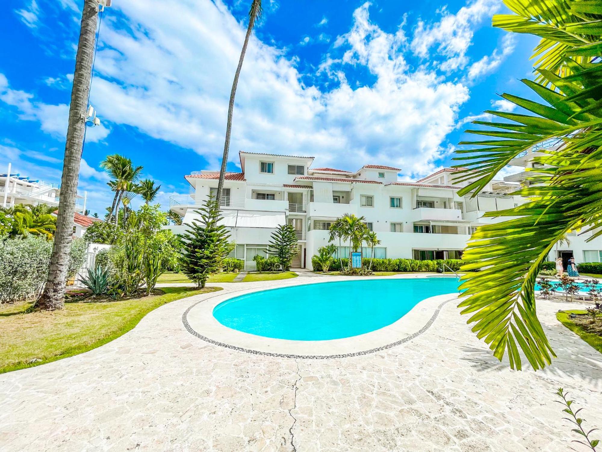Caribbean Paradise Ocean Breeze Hotel With View Los Corales Bbq Wifi Beach Club & Spa Punta Cana Exterior foto