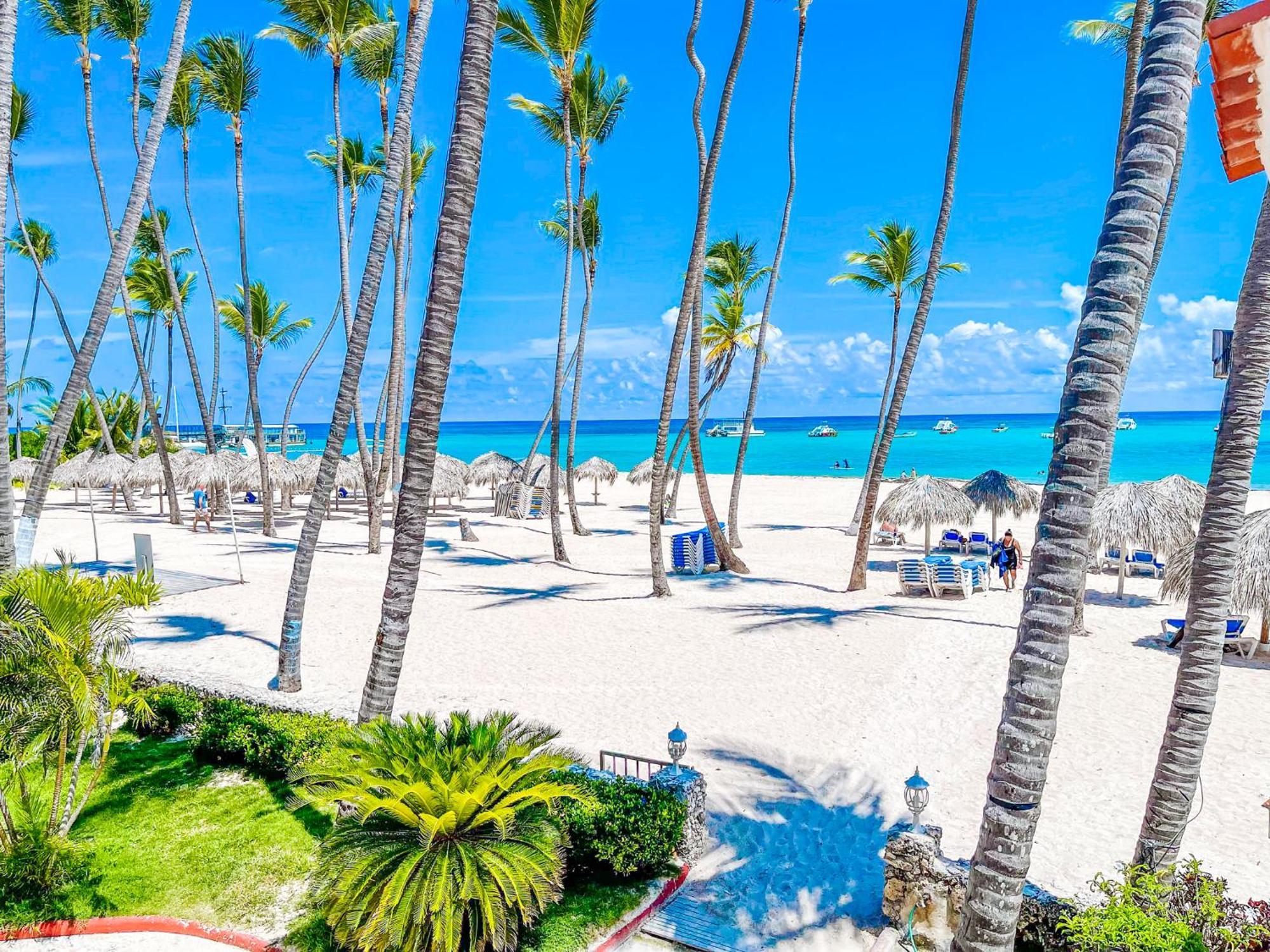 Caribbean Paradise Ocean Breeze Hotel With View Los Corales Bbq Wifi Beach Club & Spa Punta Cana Exterior foto